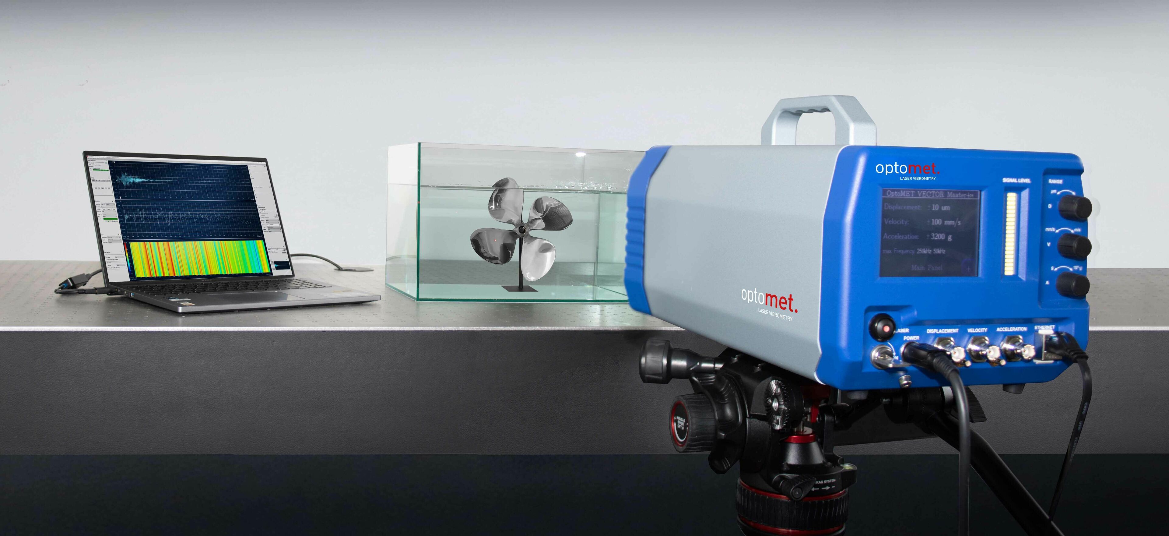 He-Ne Laser vibrometer measuring throught water